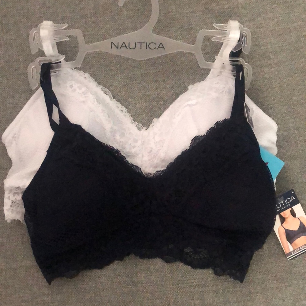 2 lace bralettes